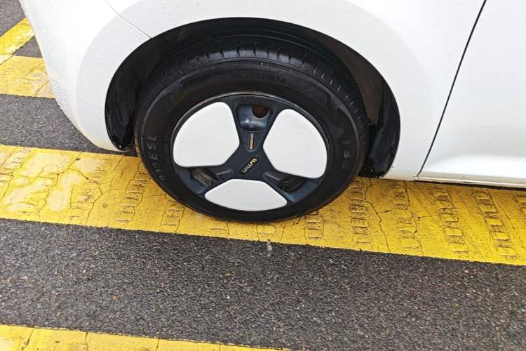 Used CHANGAN NEVO Lumin 2022 210km Sweet Edition Left Front Wheel Hub