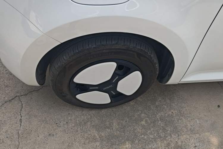 Used CHANGAN NEVO Lumin 2022 210km Sweet Edition Left Front Wheel Hub