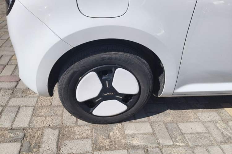 Used CHANGAN NEVO Lumin 2022 210km Sweet Edition Left Front Wheel Hub