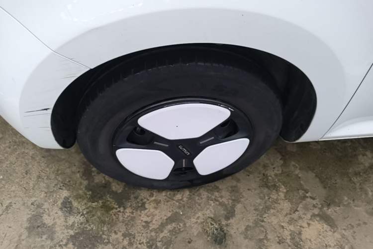 Used CHANGAN NEVO Lumin 2022 210km Sweet Edition Left Front Wheel Hub