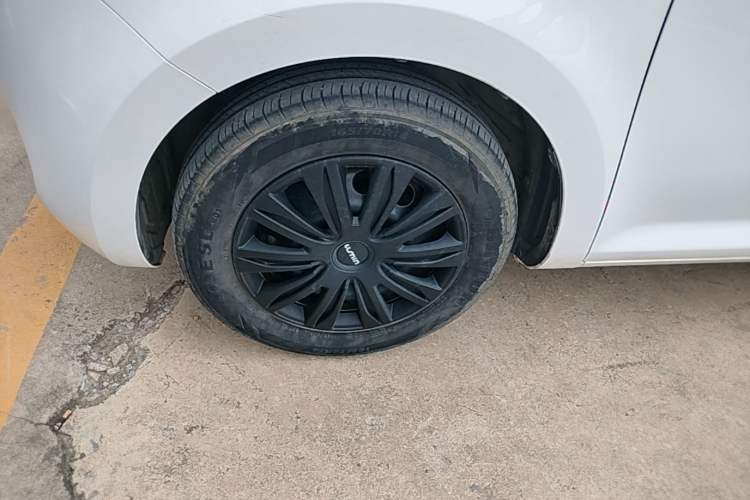 Used CHANGAN NEVO Lumin 2022 210km Sweet Edition Left Front Wheel Hub