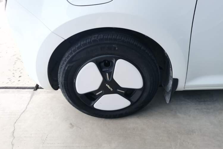 Used CHANGAN NEVO Lumin 2022 210km Sweet Edition Left Front Wheel Hub