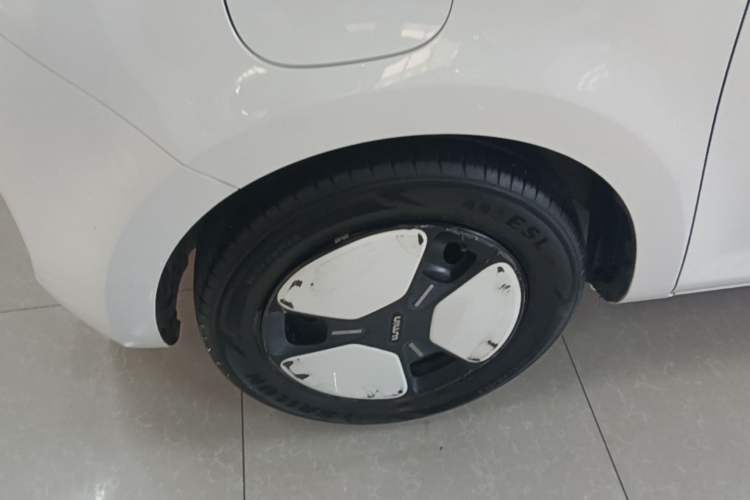 Used CHANGAN NEVO Lumin 2022 210km Sweet Edition Left Front Wheel Hub