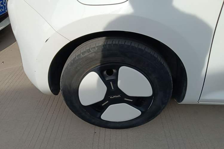 Used CHANGAN NEVO Lumin 2022 210km Sweet Edition Left Front Wheel Hub