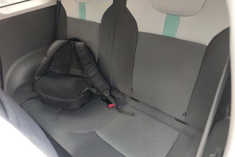 Used CHANGAN NEVO Lumin 2022 155 km – Refreshingly Sweet Edition Left Rear Seat