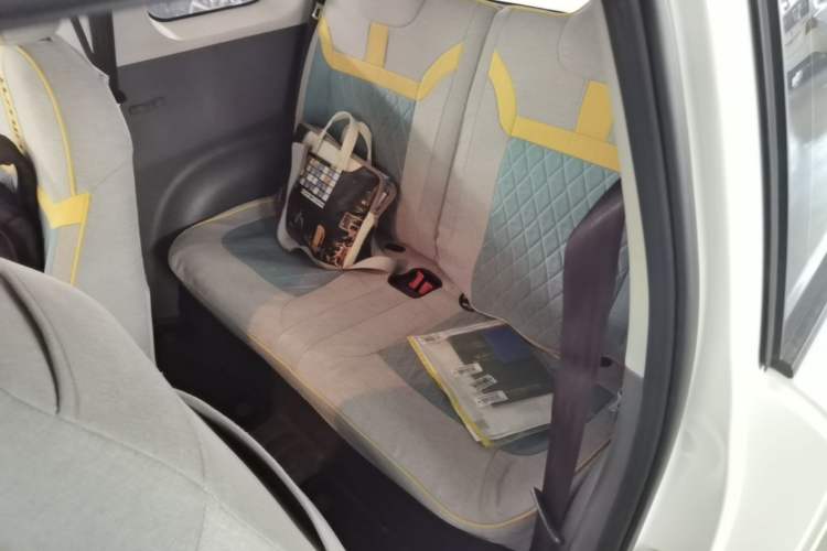Used CHANGAN NEVO Lumin 2022 210km Sweet Edition Left Rear Seat