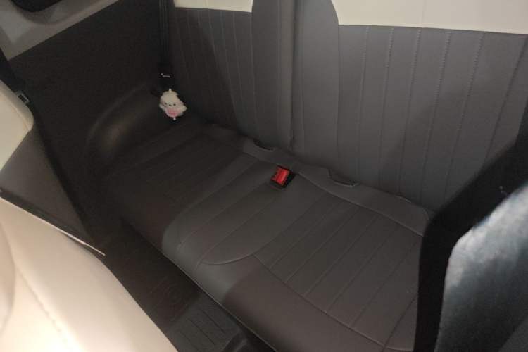 Used CHANGAN NEVO Lumin 2022 210km Sweet Edition Left Rear Seat
