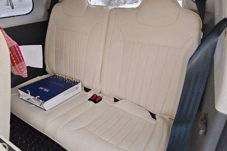 Used CHANGAN NEVO Lumin 2022 210km Sweet Edition Left Rear Seat