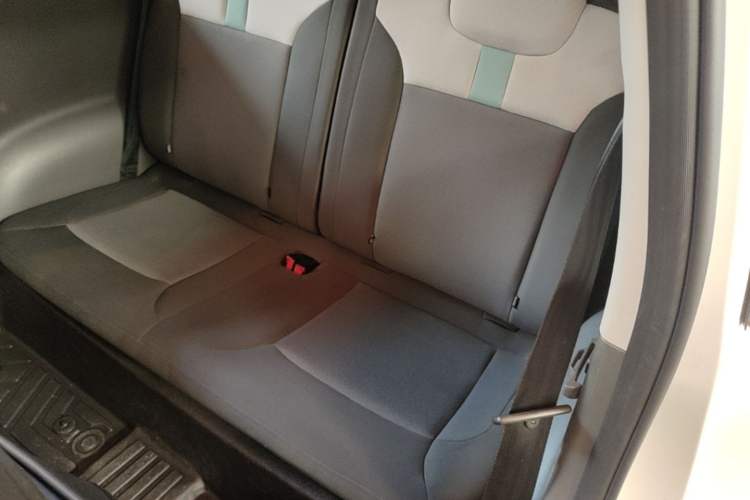 Used CHANGAN NEVO Lumin 2022 210km Sweet Edition Left Rear Seat