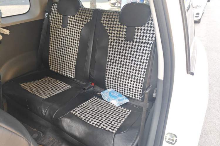 Used CHANGAN NEVO Lumin 2022 210km Sweet Edition Left Rear Seat