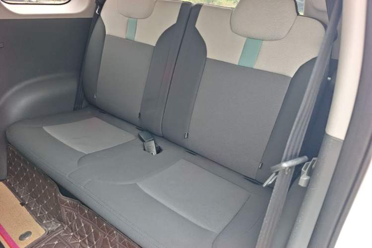 Used CHANGAN NEVO Lumin 2022 210km Sweet Edition Left Rear Seat
