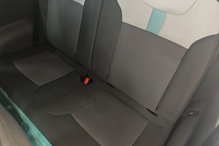 Used CHANGAN NEVO Lumin 2022 155 km – Refreshingly Sweet Edition Left Rear Seat