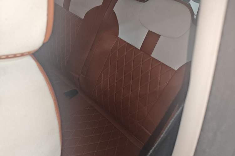 Used CHANGAN NEVO Lumin 2022 210km Sweet Edition Left Rear Seat