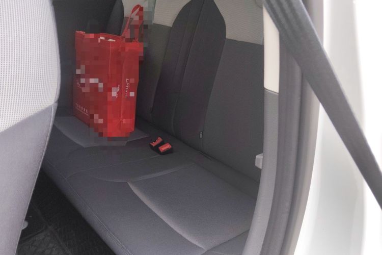Used CHANGAN NEVO Lumin 2022 301km Honey-Sweet Version Left Rear Seat