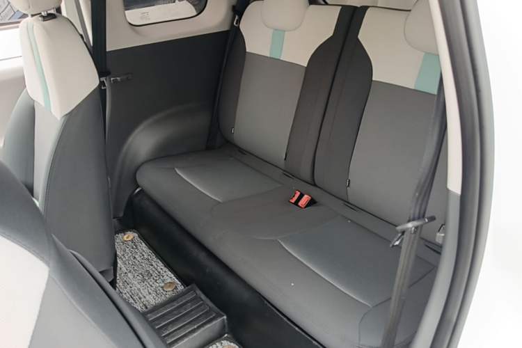 Used CHANGAN NEVO Lumin 2022 210km Sweet Edition Left Rear Seat