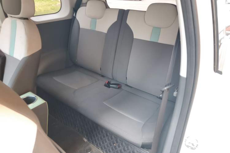 Used CHANGAN NEVO Lumin 2022 210km Sweet Edition Left Rear Seat