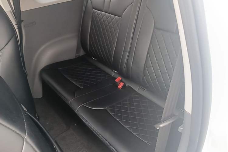 Used CHANGAN NEVO Lumin 2022 210km Sweet Edition Left Rear Seat