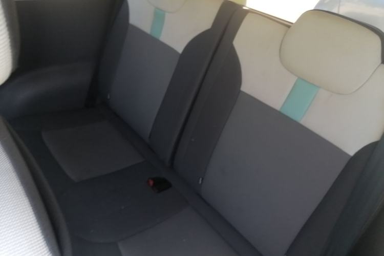 Used CHANGAN NEVO Lumin 2022 155 km – Refreshingly Sweet Edition Left Rear Seat