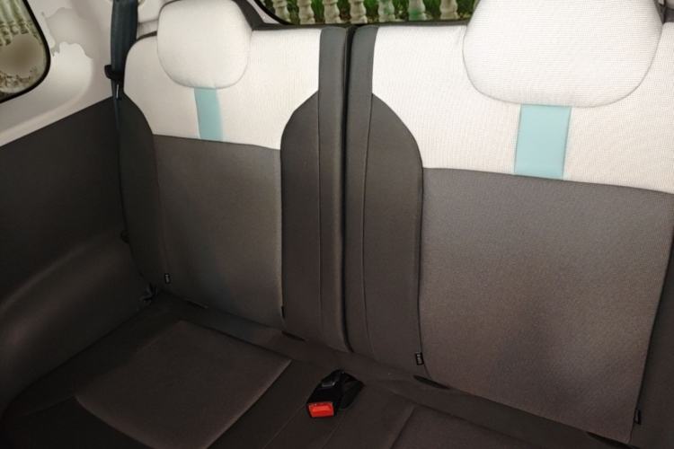 Used CHANGAN NEVO Lumin 2022 155 km – Refreshingly Sweet Edition Left Rear Seat
