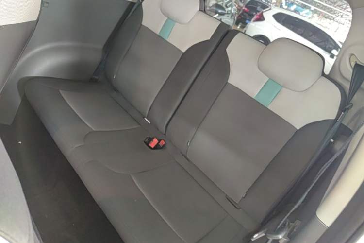 Used CHANGAN NEVO Lumin 2022 210km Sweet Edition Left Rear Seat