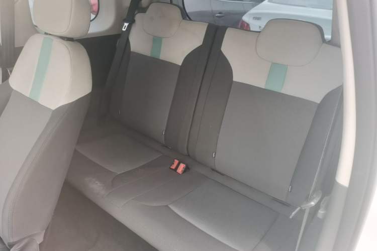 Used CHANGAN NEVO Lumin 2022 210km Sweet Edition Left Rear Seat