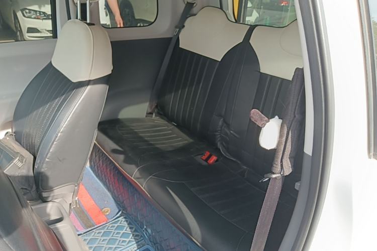 Used CHANGAN NEVO Lumin 2022 210km Sweet Edition Left Rear Seat