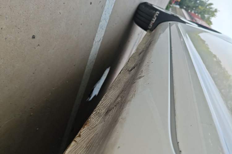 Used CHANGAN NEVO Lumin 2022 155 km – Refreshingly Sweet Edition Left Side Sill