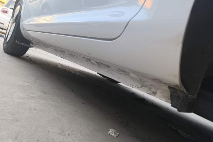 Used CHANGAN NEVO Lumin 2022 210km Sweet Edition Left Side Sill