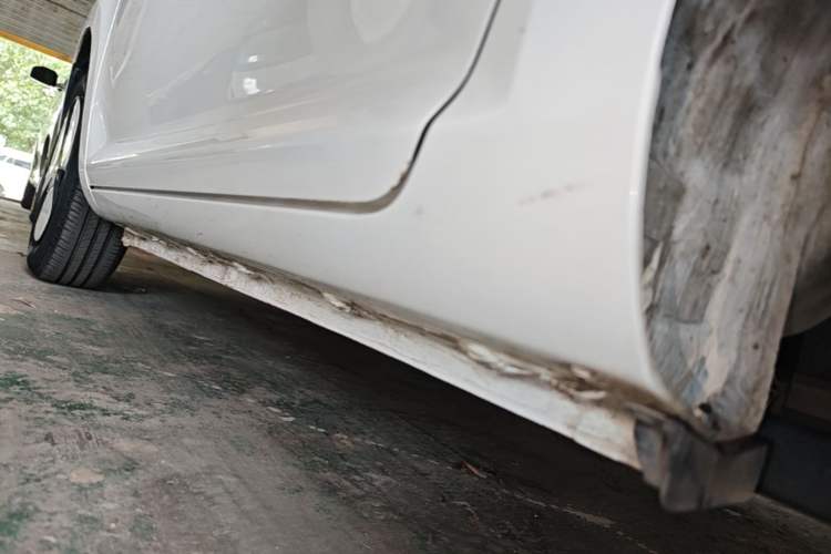Used CHANGAN NEVO Lumin 2022 210km Sweet Edition Left Side Sill