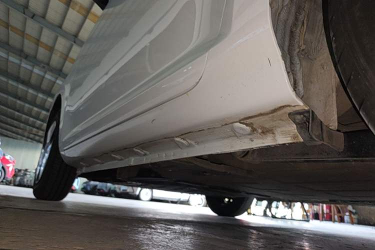 Used CHANGAN NEVO Lumin 2022 155 km – Refreshingly Sweet Edition Left Side Sill
