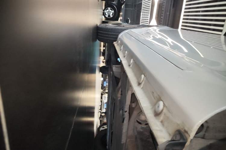 Used CHANGAN NEVO Lumin 2022 210km Sweet Edition Left Side Sill