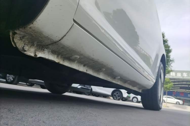Used CHANGAN NEVO Lumin 2022 210km Sweet Edition Left Side Sill
