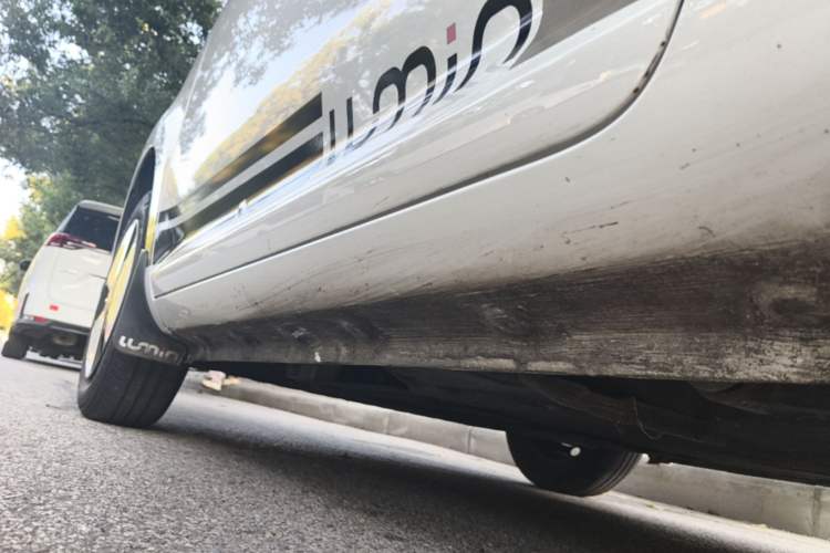 Used CHANGAN NEVO Lumin 2022 155 km – Refreshingly Sweet Edition Left Side Sill