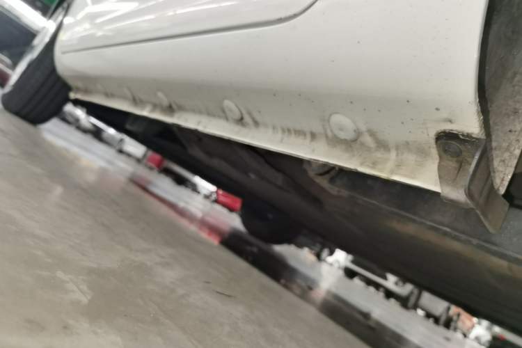 Used CHANGAN NEVO Lumin 2022 210km Sweet Edition Left Side Sill