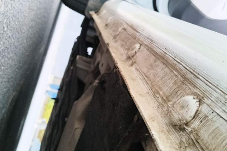 Used CHANGAN NEVO Lumin 2022 155 km – Refreshingly Sweet Edition Left Side Sill