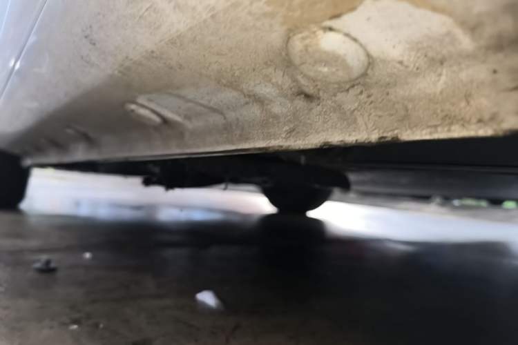 Used CHANGAN NEVO Lumin 2022 210km Sweet Edition Left Side Sill