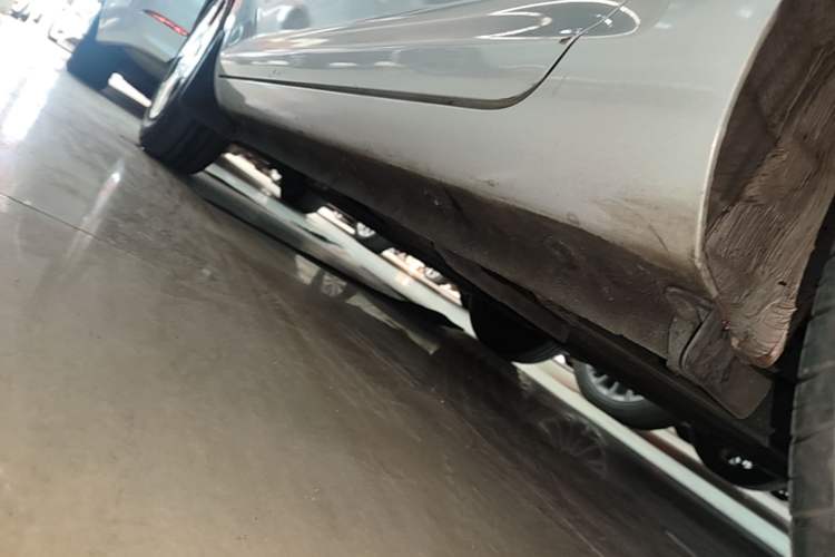 Used CHANGAN NEVO Lumin 2022 210km Sweet Edition Left Side Sill