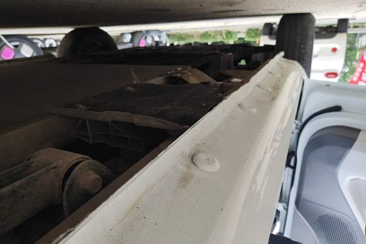 Used CHANGAN NEVO Lumin 2022 210km Sweet Edition Left Side Sill