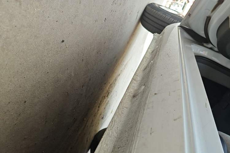 Used CHANGAN NEVO Lumin 2022 210km Sweet Edition Left Side Sill