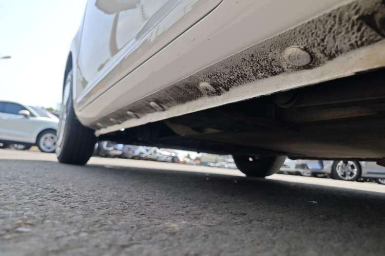 Used CHANGAN NEVO Lumin 2022 210km Sweet Edition Left Side Sill