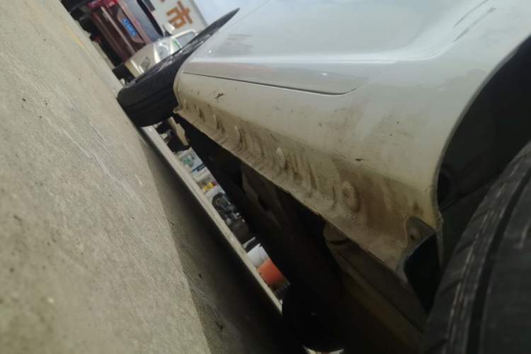 Used CHANGAN NEVO Lumin 2022 210km Sweet Edition Left Side Sill