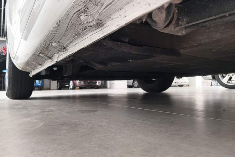 Used CHANGAN NEVO Lumin 2022 155 km – Refreshingly Sweet Edition Left Side Sill