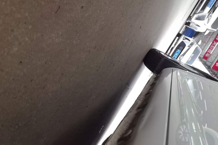 Used CHANGAN NEVO Lumin 2022 210km Sweet Edition Left Side Sill
