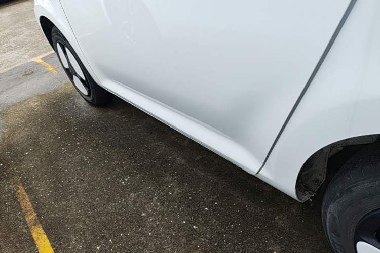 Used CHANGAN NEVO Lumin 2022 210km Sweet Edition Left Side Sill