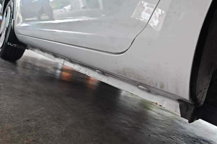 Used CHANGAN NEVO Lumin 2022 210km Sweet Edition Left Side Sill
