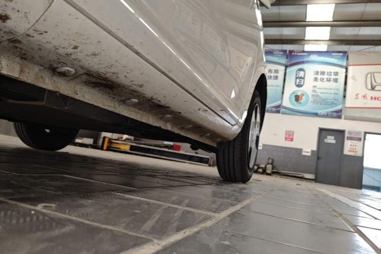 Used CHANGAN NEVO Lumin 2022 210km Sweet Edition Left Side Sill