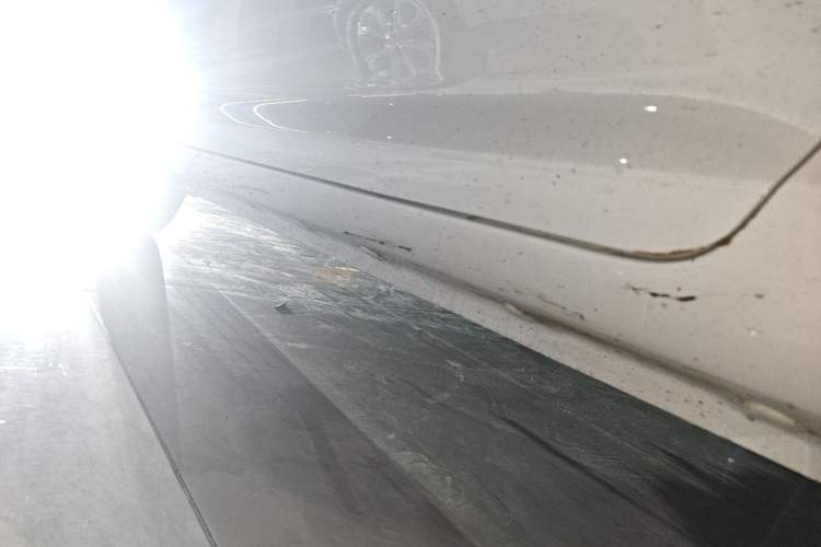 Used CHANGAN NEVO Lumin 2022 210km Sweet Edition Left Side Sill