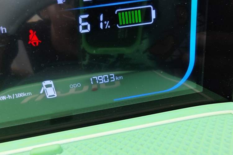 Used CHANGAN NEVO Lumin 2022 155 km – Refreshingly Sweet Edition Odometer Close Up