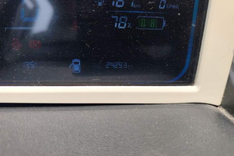 Used CHANGAN NEVO Lumin 2022 210km Sweet Edition Odometer Close Up