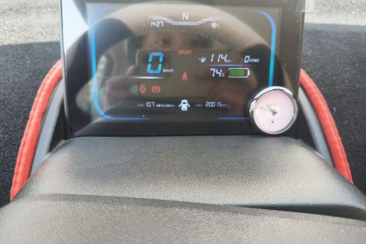 Used CHANGAN NEVO Lumin 2022 155 km – Refreshingly Sweet Edition Odometer Close Up